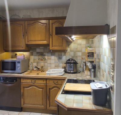 Chambre meublée - proche RER D