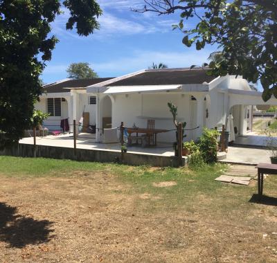 Chambre à louer dans villa 150m2