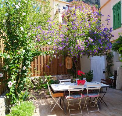 Chambre à louer dans l'espace jardin