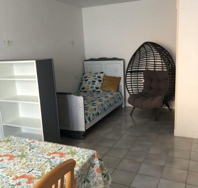 Studio indépendant chez particulier