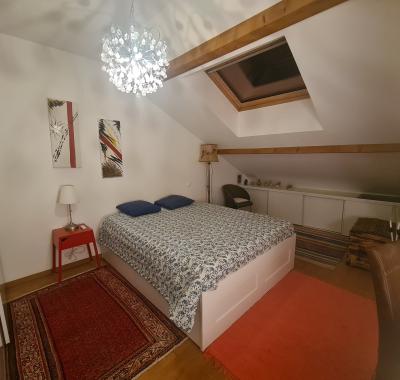 Belle chambre en Attique