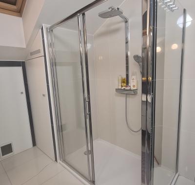 Belle chambre en Attique