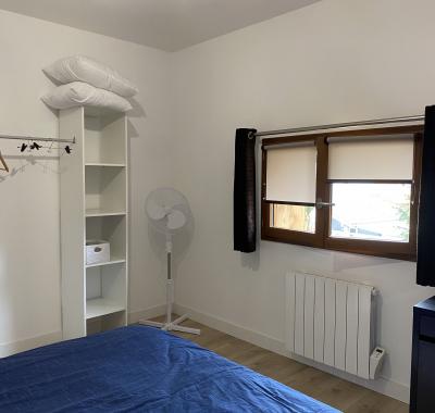 Agréable chambre au calme équipée