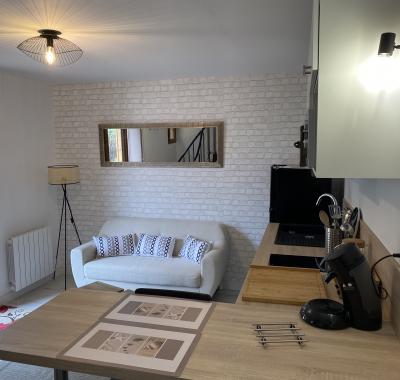 Agréable chambre au calme équipée