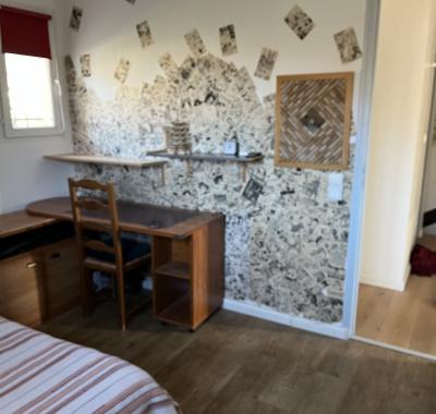 Chambre à louer dans maison à proximité de Grasse