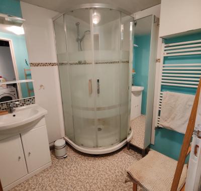 Chambres à louer dans grande maison individuelle