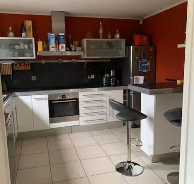 Chambre dans habitation privée