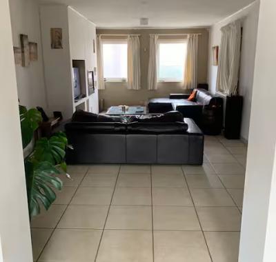 Chambre dans habitation privée