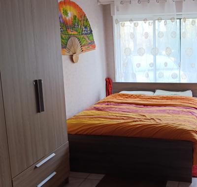 Chambre dans maison au calme, proche Mazamet