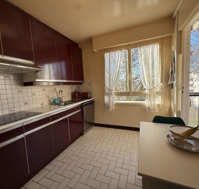 Chambre en colocation toute équipée à Massy