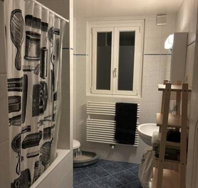 Location chambre spacieuse dans environnement familiale