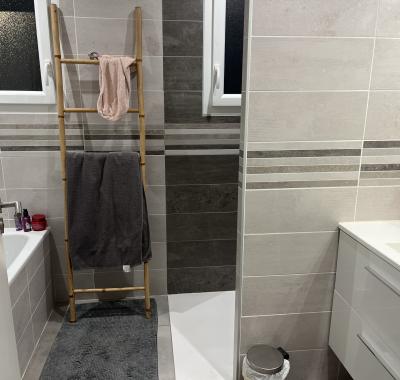 Chambre /petit déjeuner +++/navette