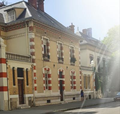 Chambre et sdb privative à Grenoble