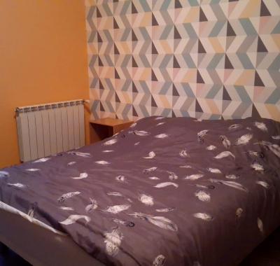 Chambre entrée indépendante - accès à pied au virage d’Arnage