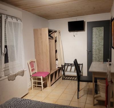 Chambre + cuisine équipée