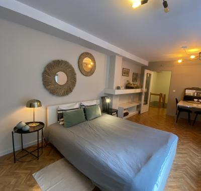 Studio avec clim, local vélo et parking