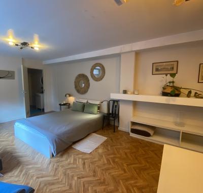 Studio avec clim, local vélo et parking