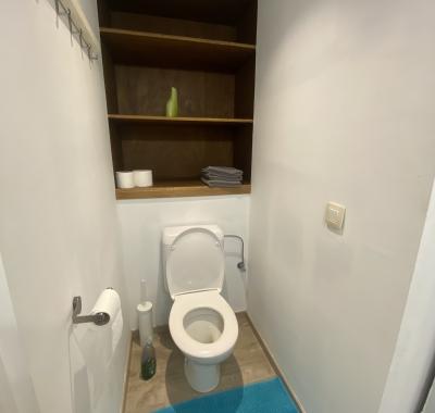 Studio avec clim, local vélo et parking