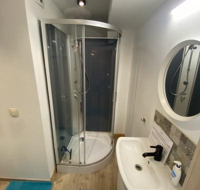 Studio avec clim, local vélo et parking