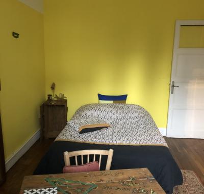 Chambre meublée chez particulier