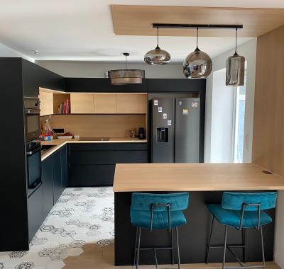 Chambre avec salle de bain privative