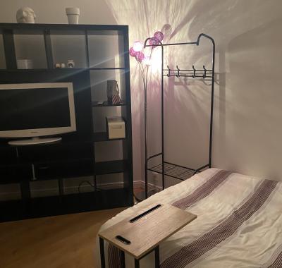 Chambre meublée à louer