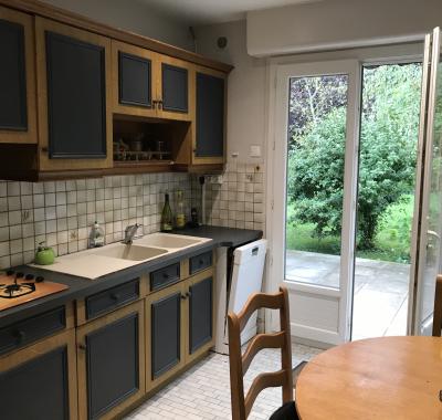 Chambre dans maison avec jardin