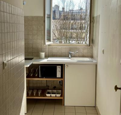 Chambre privée au pied du métro