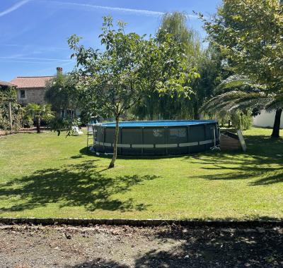 Tente dans le jardin + possibilité transport