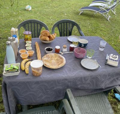Tente dans le jardin + possibilité transport