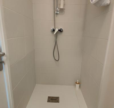 Chambre 13m2 avec salle d'eau