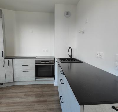 Chambre 13m2 avec salle d'eau
