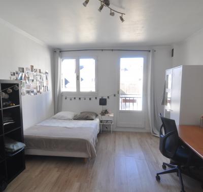 Chambre dans T3 Hyper centre TOURS tanneur hallebarde coloc filles
