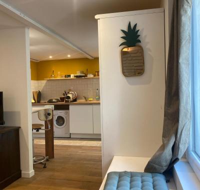 Studio tout équipé entre ville et campagne