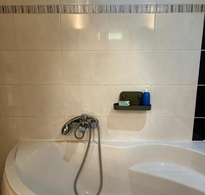 Studio tout équipé entre ville et campagne