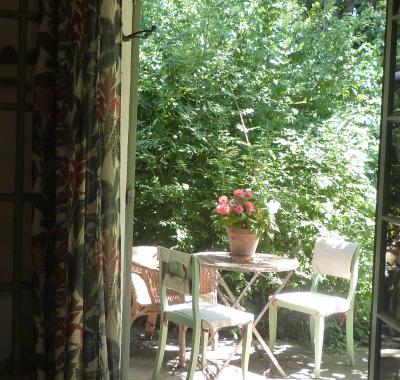 Chambre à louer en campagne à Noves