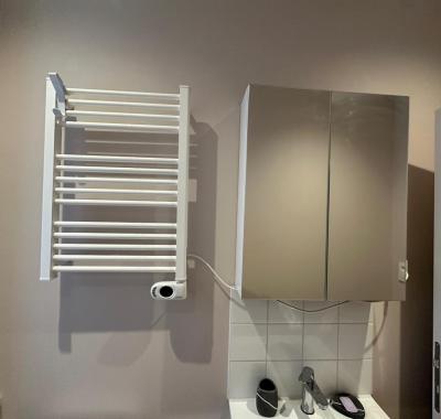 Chambre oklm avec salle douche et wc privée