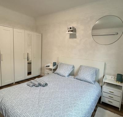 Chambre dans Gde maison, proche RER A -univ-Gdes Ecoles