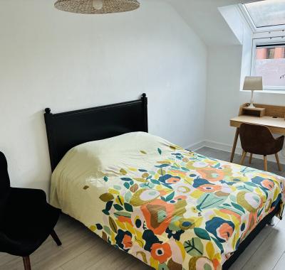 Chambre confort dans maison au calme