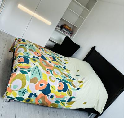 Chambre confort dans maison au calme