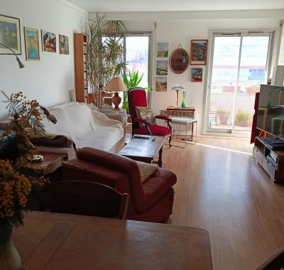 Chambre à louer chez l'habitant.