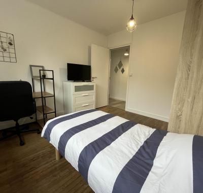 Chambre meublée en colocation à Saint-Brieuc (56 m²)