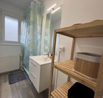 Chambre meublée en colocation à Saint-Brieuc (56 m²)