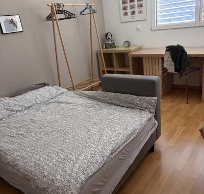 Chambre d'étudiant/e à louer chez l'habitante