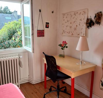 Chambre vue sur jardin, parking gratuit