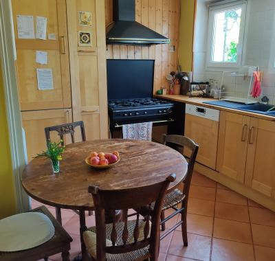 Chambre vue sur jardin, parking gratuit