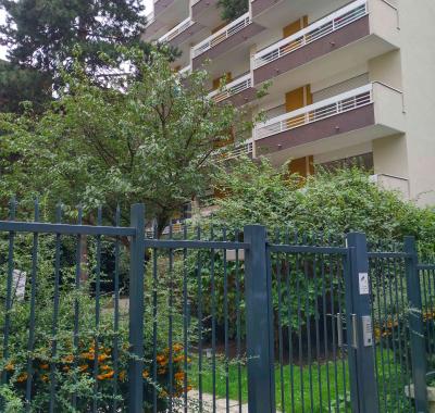 Belle chambre meublée en colocation – Paris 20ᵉ (Quartier Pelleport)