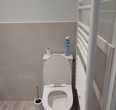 Studio entièrement indépendant wc sdb cuisine