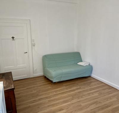 Chambre à louer dans grand appartement proche gare METZ (