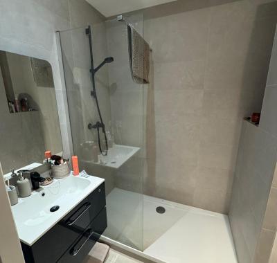 Chambre à louer dans appartement